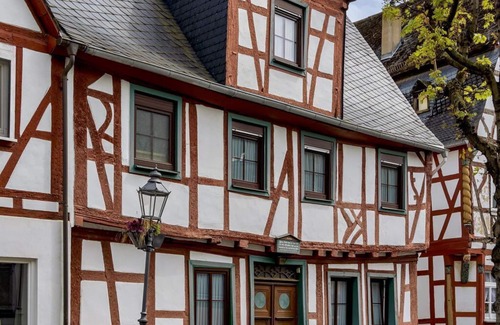 Lahnstein House | Comfort double room HH-Last-Minute-Rate B&B - AKZENT Hotel Roter Ochse