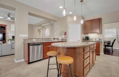 Manteca House | Comfort & Elegence: Manteca Edition