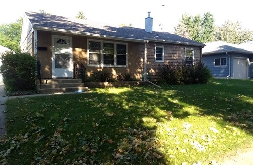 Sioux Falls House | Comfort, friendly, low crime, close to parks, hospitals, shopping