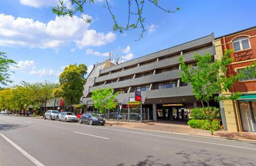 North Adelaide Hotel | Comfort Hotel Adelaide Meridien