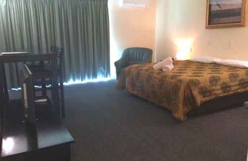 Cleveland Hotel | Comfort Hotel Pacific Cleveland