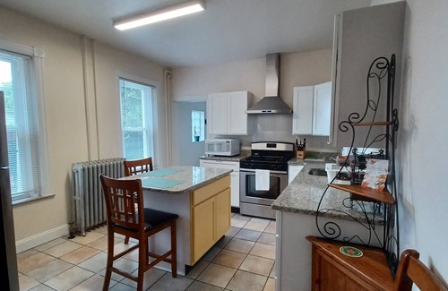 Fullerton House | Comfort In The Heart Of Allentown