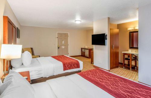 Weed Hotel | Comfort Inn Mount Shasta Area