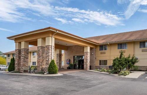Okemos Hotel | Comfort Inn Okemos - East Lansing