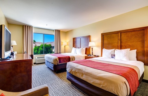 Westmont Hotel | Comfort Inn Pomona near Fairplex