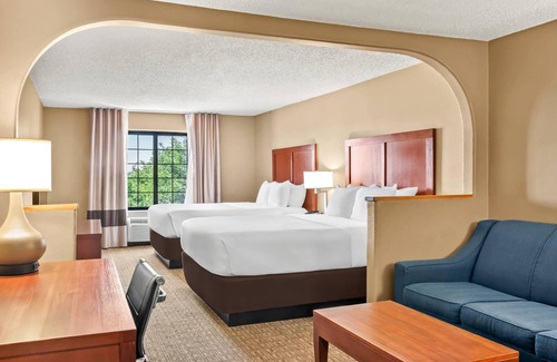 Southside Hotel | Comfort Inn Santa Fe