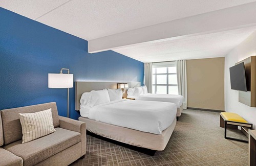 Arlington Heights Hotel | Comfort Inn & Suites Arlington Heights - Schaumburg