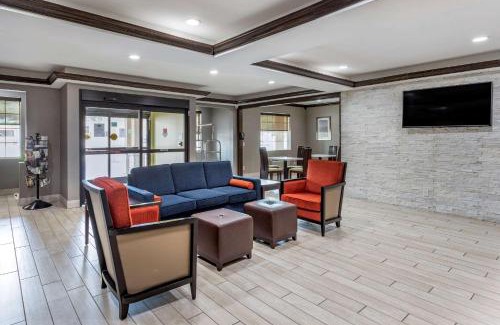 North Little Rock Hotel | Comfort Inn & Suites North Little Rock JFK Blvd