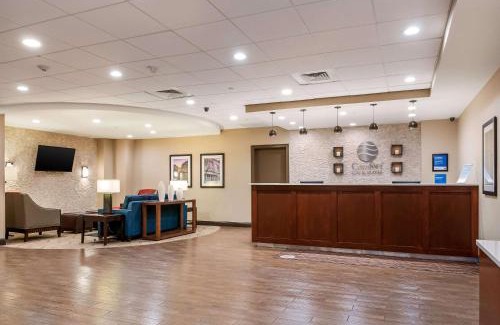 Metairie Hotel | Comfort Inn & Suites At Copeland Tower