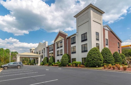 Dahlonega Hotel | Comfort Inn & Suites Dahlonega University Area