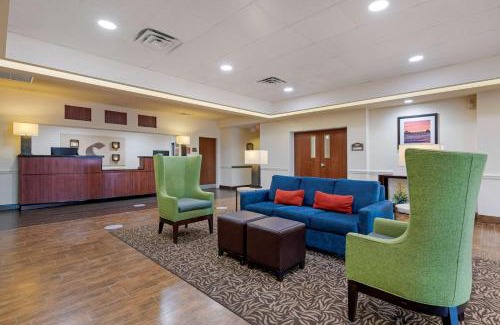 Biggar Hotel | Comfort Inn & Suites Fort Myers Airport