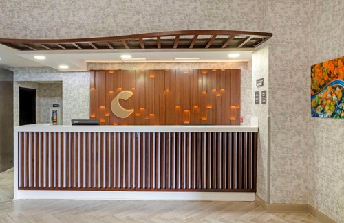 Greenville Hotel | Comfort Inn & Suites Greenville Near Convention Center
