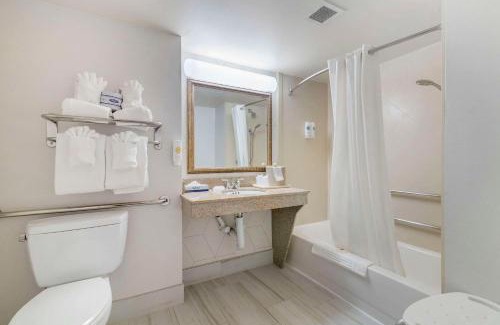 Lake George Hotel | Comfort Inn & Suites Lake George