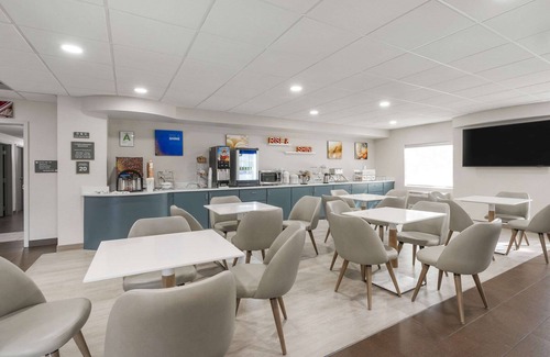 Fairgrounds Hotel | Comfort Inn & Suites Louisville Airport Fair & Expo