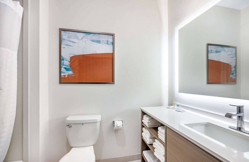 Bellevue Hotel | Comfort Inn & Suites Nashville - Bellevue Area