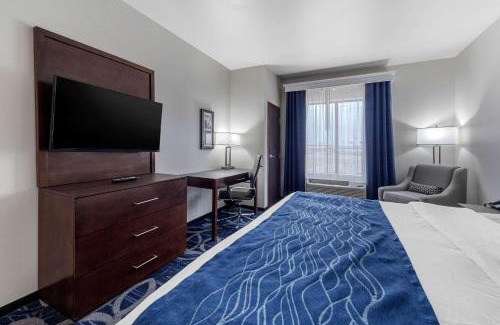 Central Oklahoma City Hotel | Comfort Inn & Suites Oklahoma City South I-35