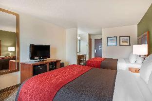 Salem Hotel | Comfort Inn & Suites Salem Northeast