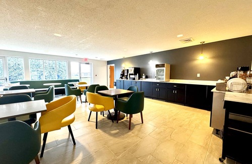 Sheboygan Hotel | Comfort Inn & Suites Sheboygan I-43