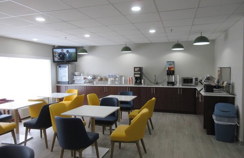Springfield Hotel | Comfort Inn & Suites Springfield
