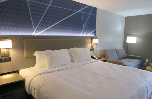 Springfield Hotel | Comfort Inn & Suites Springfield