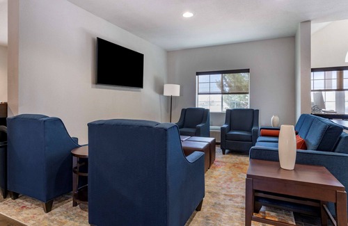 Aztec Hotel | Comfort Inn & Suites