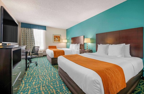 Survey Creek Hotel | Comfort Inn & Suites Fort Lauderdale West Turnpike