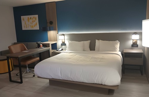 Johnson City Hotel | Comfort Inn & Suites