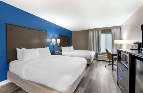New Lisbon Hotel | Comfort Inn & Suites