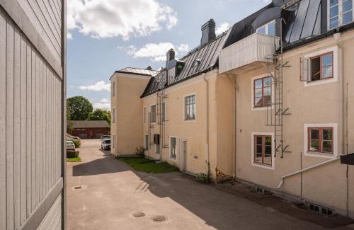 Norberg House | Comfort Meets Style in Central Norberg