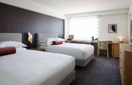 Fisherman's Wharf Hotel | Comfort & Relaxation! Steps from Wharf, Alcatraz, and Ghirardelli Square