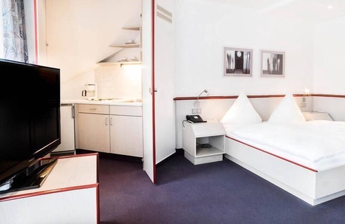 Meschede Hotel | Comfort room with kitchenette and WC, max. 2 persons