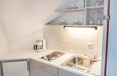 Meschede Hotel | Comfort room with kitchenette and WC, max. 2 persons
