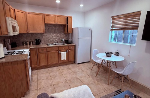 Van Nuys Apartment | Comfort Studio Near 101/405
