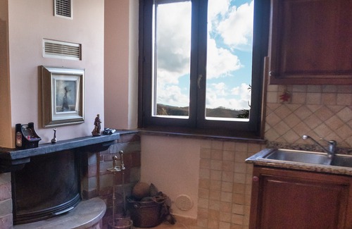 Assisi Apartment | Comfort Suite Apt On The Countryside, Assisi, Italy