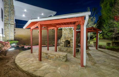 Town Center Hotel | Comfort Suites At Kennesaw State University