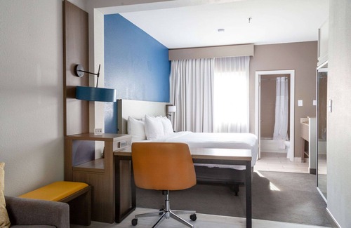 Westminster Hotel | Comfort Suites Baton Rouge South I-10
