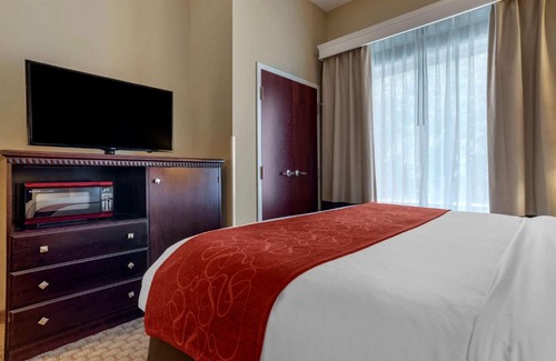 St. Martin Hotel | Comfort Suites Biloxi/Ocean Springs