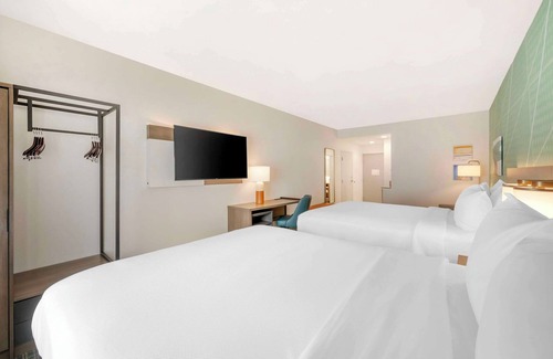 Saint Marys  Allen County Hotel | Comfort Suites Fort Wayne - Southwest