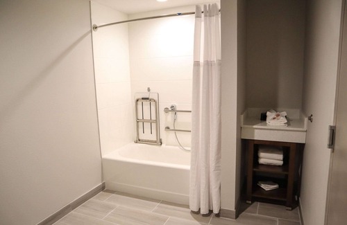 Gainesville Hotel | Comfort Suites Gainesville near University