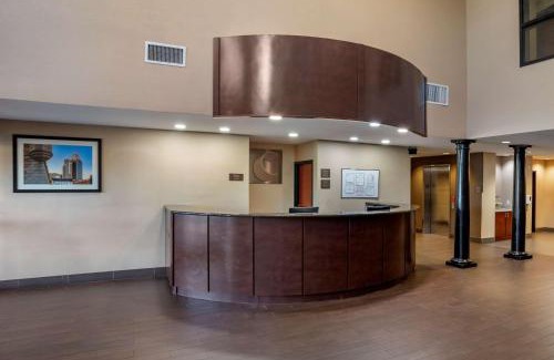 Tillmans Corner Hotel | Comfort Suites Mobile West Tillmans Corner