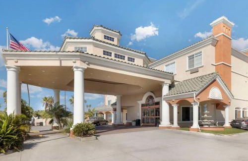 Townsite Hotel | Comfort Suites Oceanside Camp Pendleton Area