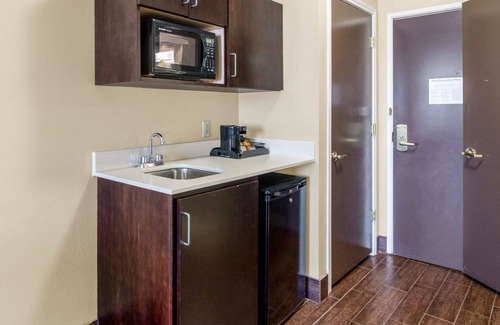 Odessa Hotel | Comfort Suites Odessa