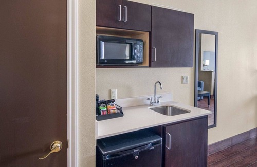 Odessa Hotel | Comfort Suites Odessa