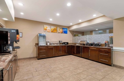 Port Allen Hotel | Comfort Suites Port Allen - Baton Rouge