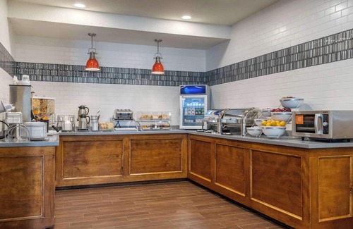 North San Antonio - SAT Hotel | Comfort Suites San Antonio Airport North