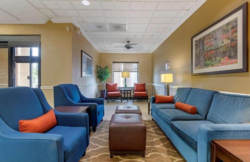 Port Wentworth Hotel | Comfort Suites Savannah North