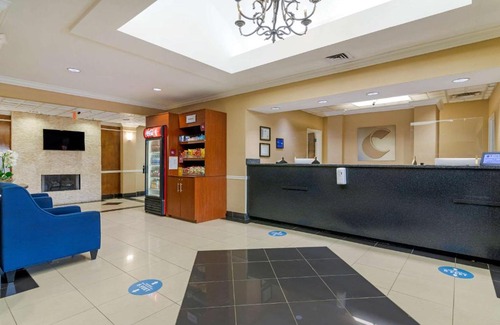 Port Wentworth Hotel | Comfort Suites Savannah North