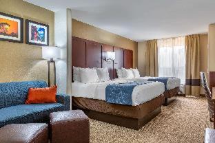 Savannah Hotel | Comfort Suites Savannah Gateway I-95