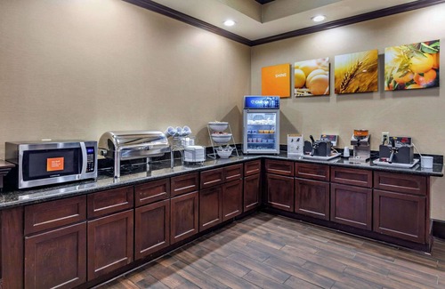 Shreveport Hotel | Comfort Suites Shreveport West I-20