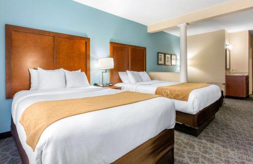 Southport Hotel | Comfort Suites Southport - Oak Island